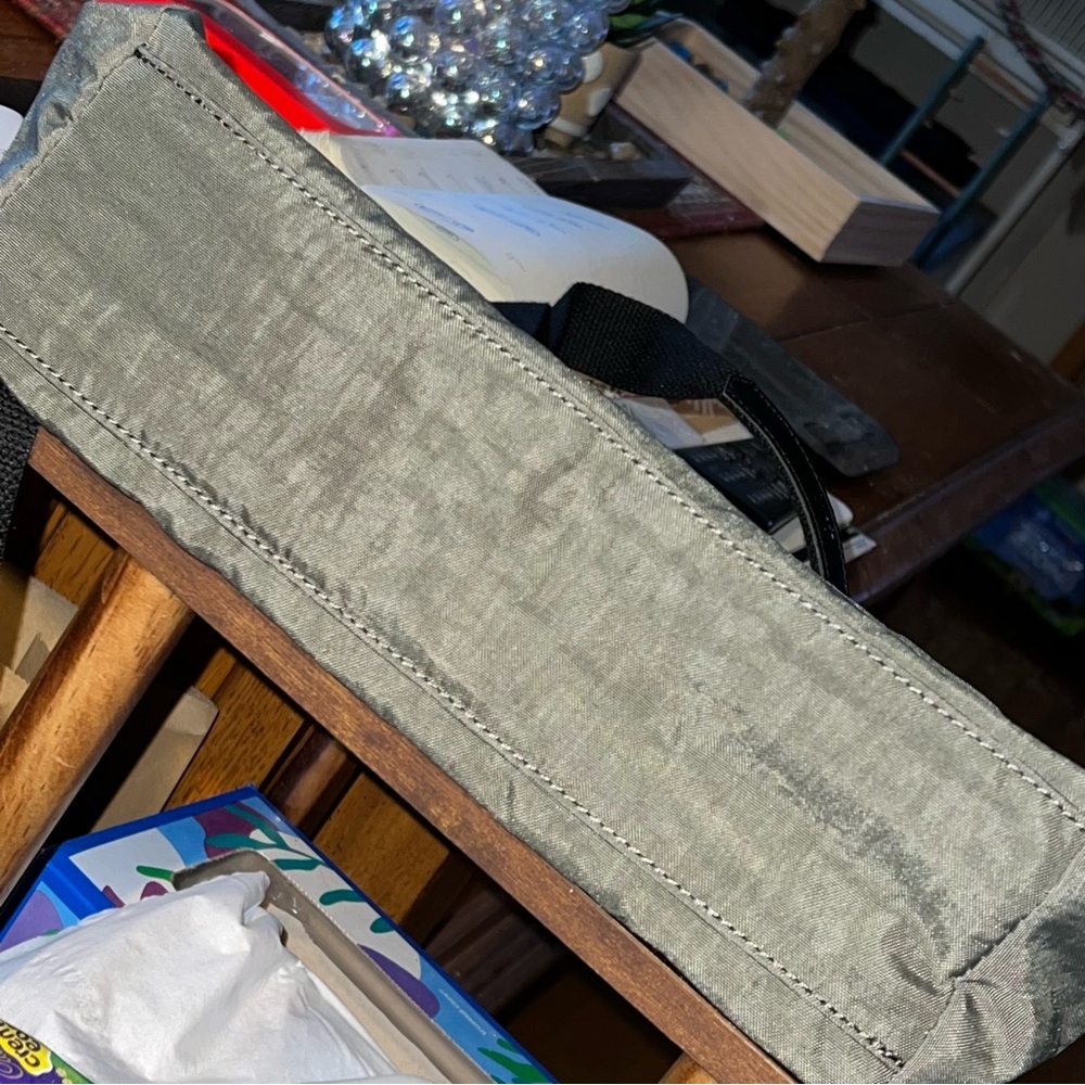 NEW Kipling Elysia Carry Handles w/Crossbody Strap Bag in Green Moss NO MONKEY - Picture 5 of 9